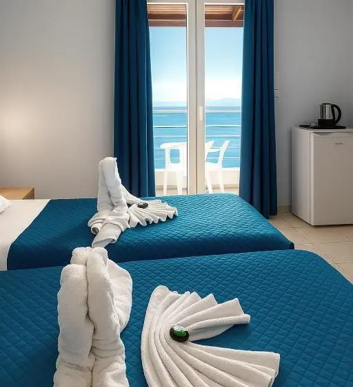 オーシャンビュースタンダードルーム, Newquay Beach Club
