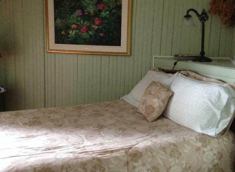 带海景的标准房, Auberge Les Blancs Moutons