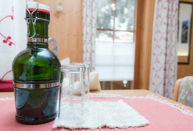 标准间带阳台, Gasthof Islitzer