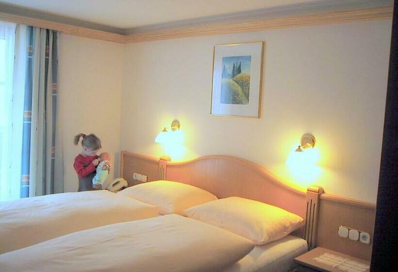 标准间带阳台, Gasthof Islitzer