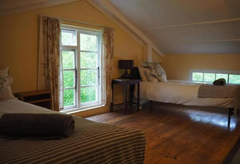 １ベッドルームハウス, Riverview Country Inn