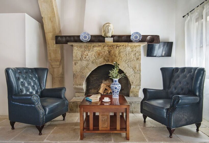 סוויטה נשיאותית, Meleni Cottage Houses