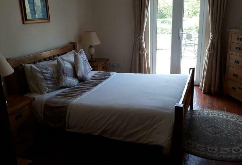 バルコニー付きデラックスルーム, Birchdale House B&b