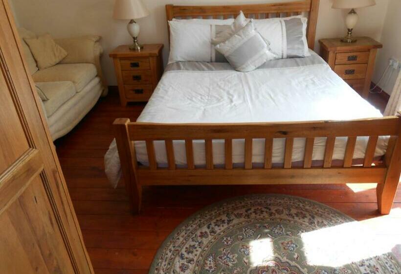 バルコニー付きデラックスルーム, Birchdale House B&b