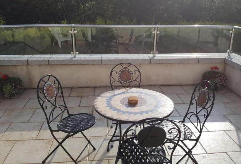 バルコニー付きデラックスルーム, Birchdale House B&b