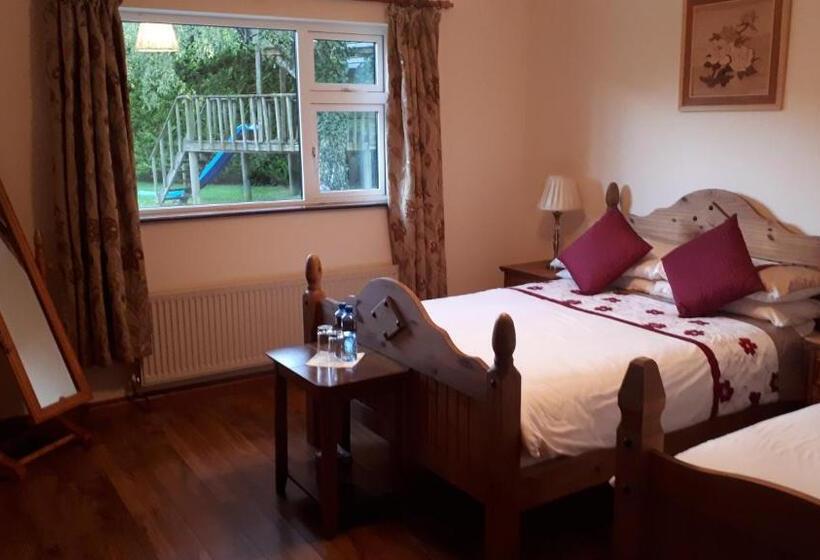 スタンダードトリプルルーム, Birchdale House B&b