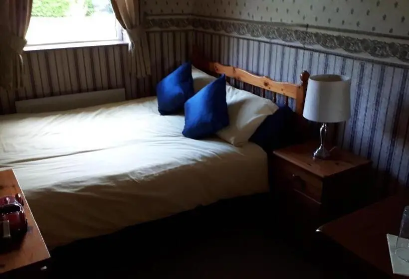 バス共有のスタンダードルーム, Birchdale House B&b