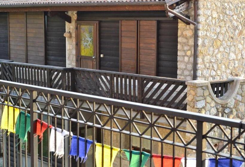 غرفة قياسية مزوَّدة بتراس, Azienda Agricola Il Querceto