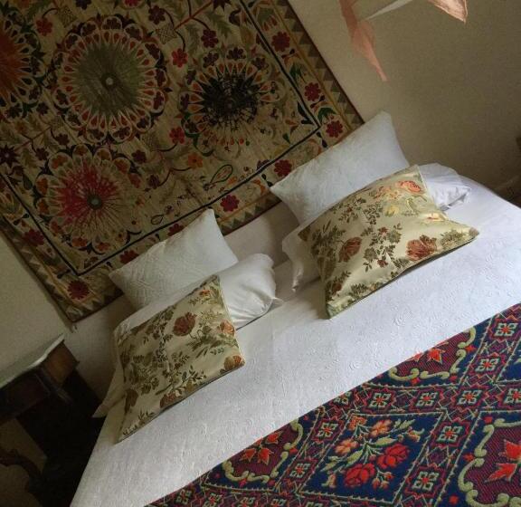 غرفة قياسية ثلاثية, Azienda Agricola Il Querceto