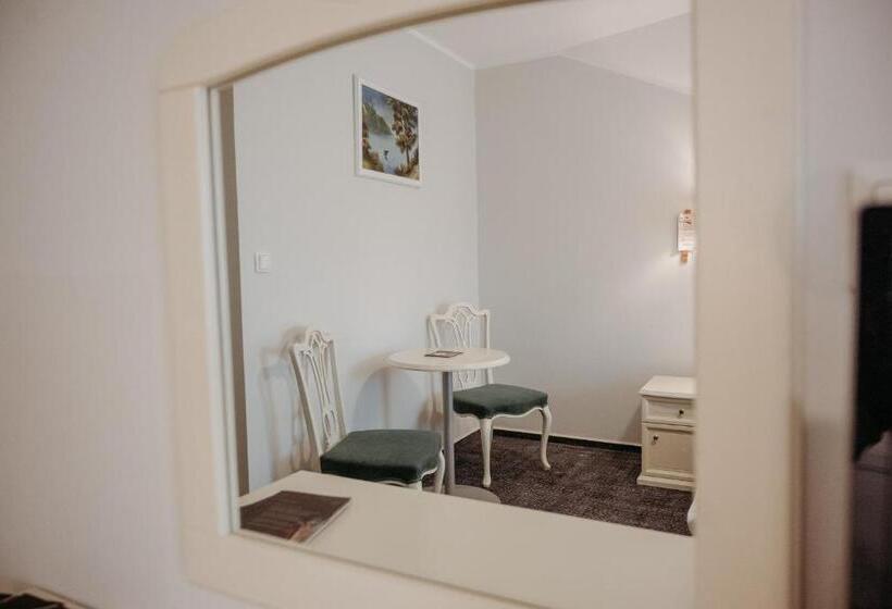 اتاق کلاسیک, Kunst