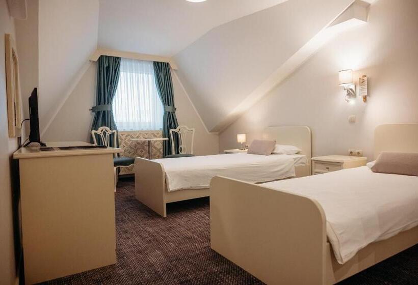 اتاق کلاسیک, Kunst