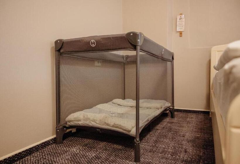 اتاق کلاسیک چهارنفره, Kunst