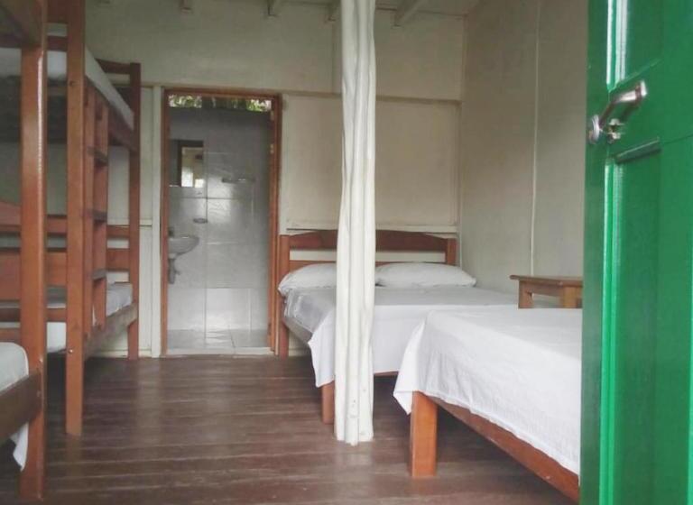 غرفة عادية خماسية, Lomas Del Paiyü