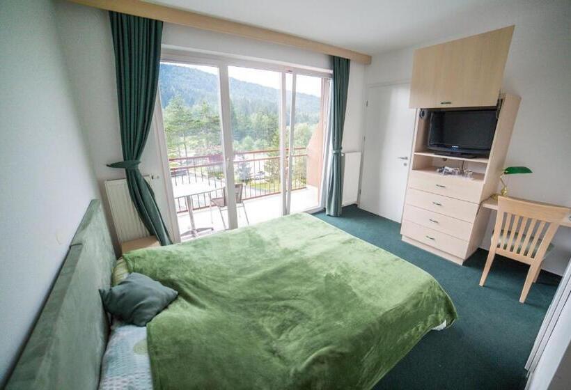 اتاق استاندارد یک نفره, Rakitna