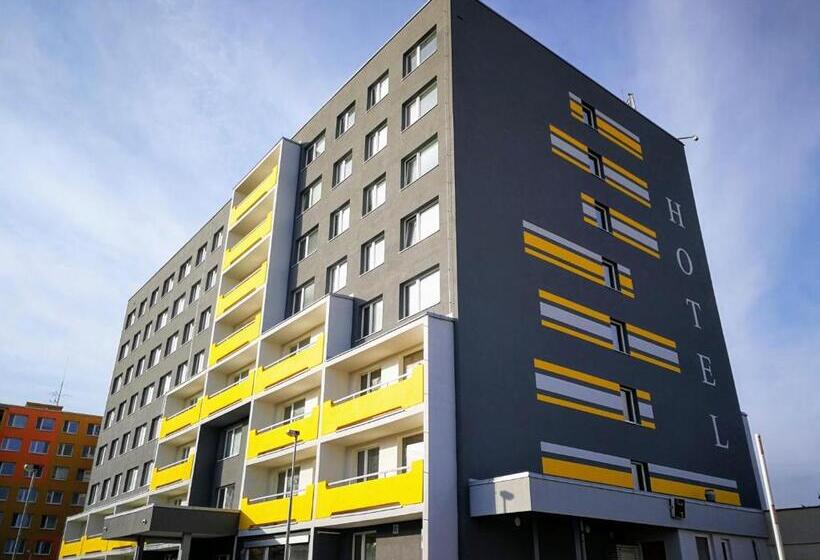 דירת חדר, Terek