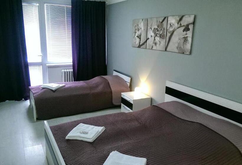 דירת חדר, Terek