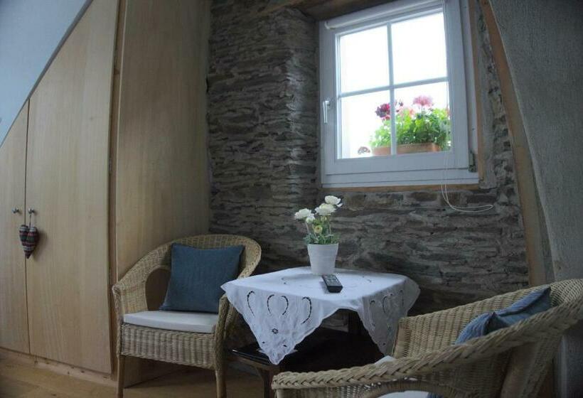 Номер Стандарт, Garni Altes Winzerhaus Moselschänke