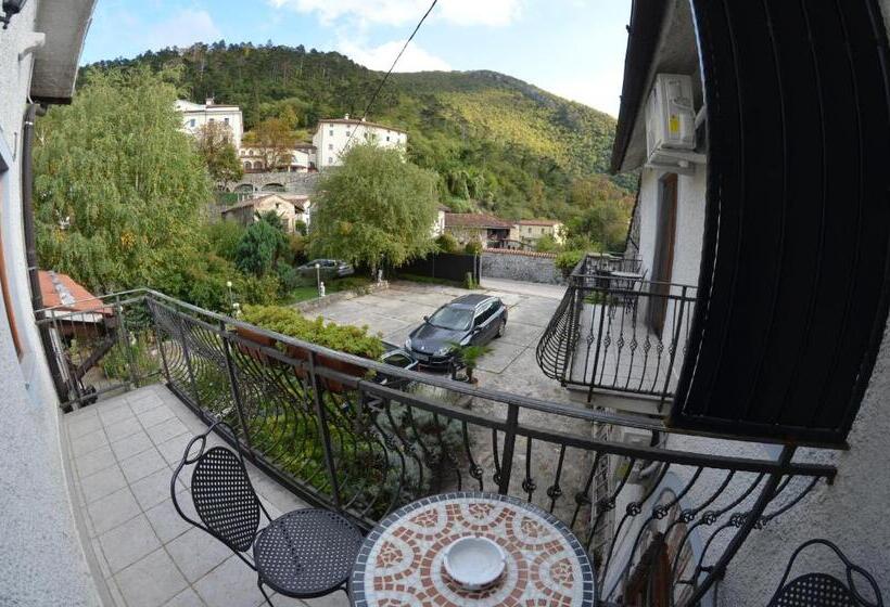 آپارتمان 1 خوابه با بالکن, Guesthouse Koren At Winery
