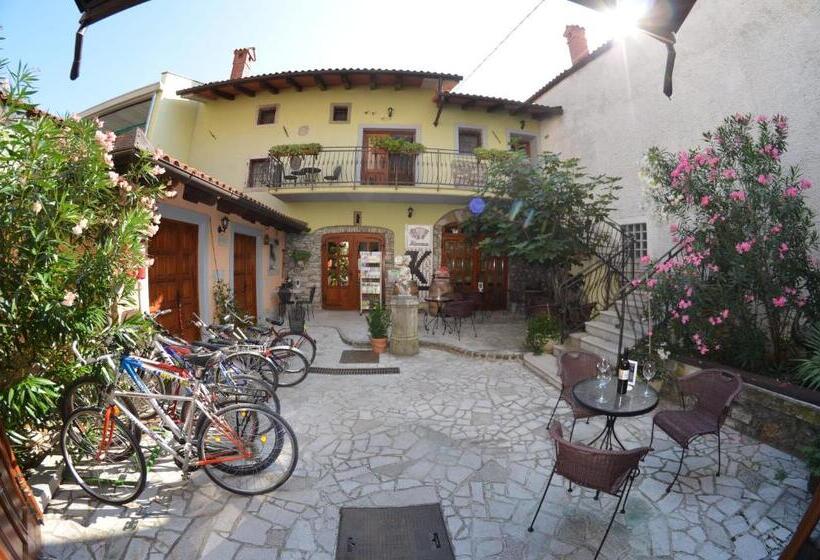 اتاق استاندارد با بالکن, Guesthouse Koren At Winery