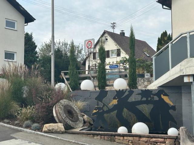 스탠다드 스튜디오, Erdmannshöhle Hasel Im Südschwarzwald