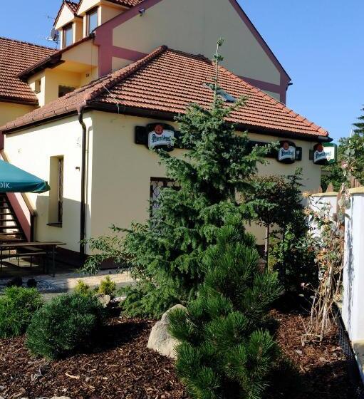 جناح 3 غرف نوم, Wellness Penzion Kroměříž Zlobice