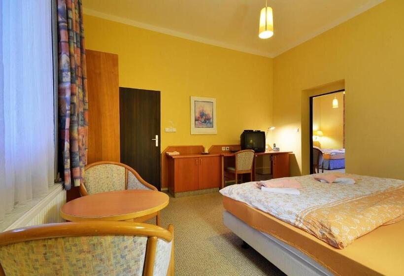 شقة غرفتين, Wellness Penzion Kroměříž Zlobice