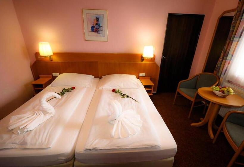 آپارتمان 2 خوابه, Wellness Penzion Kroměříž   Zlobice