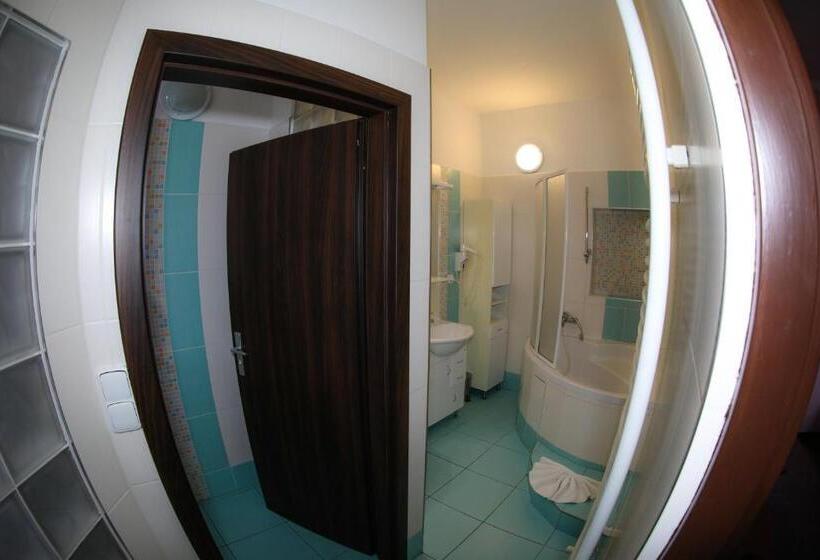 شقة غرفتين, Wellness Penzion Kroměříž Zlobice