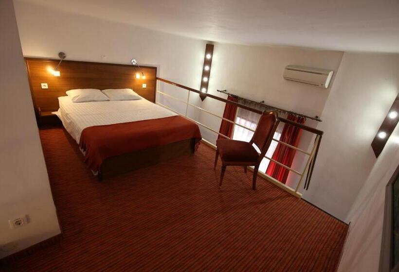 标准工作室, Pension Ferdinand Panzio