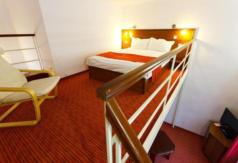 标准工作室, Pension Ferdinand Panzio