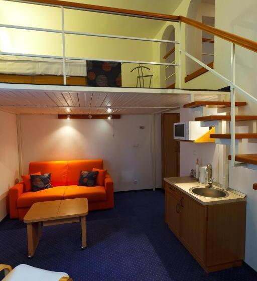 标准工作室, Pension Ferdinand Panzio