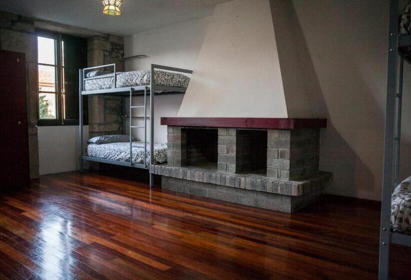 ルームシェアのワンベッド, Albergue Convento Del Camino