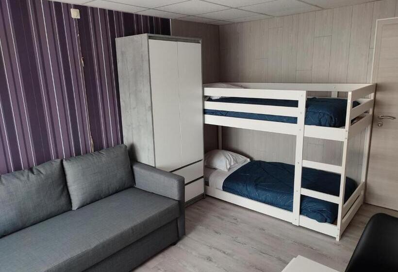 スイート(家族用), Chez Phil