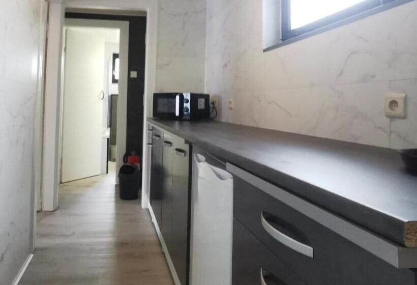 1ベッドルームアパートメント, Chez Phil