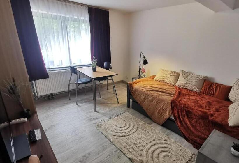 1ベッドルームアパートメント, Chez Phil