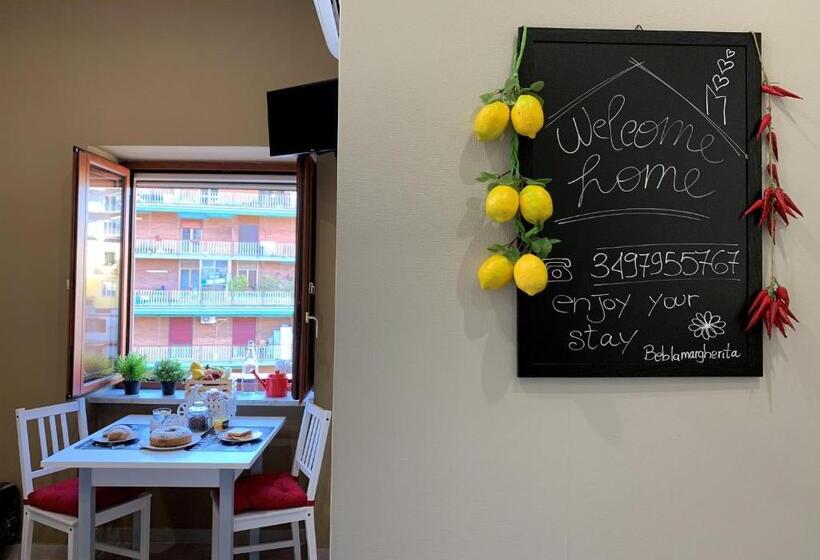 سوییت جونیور, La Margherita Apartment