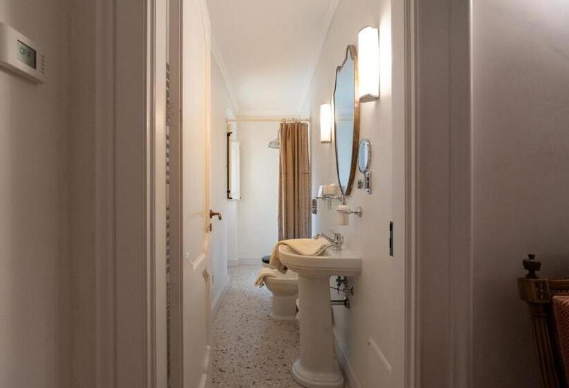 Четырехместный Номер Стандарт, Palazzo Maritati