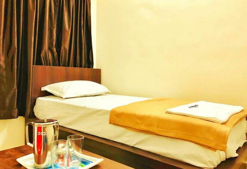 חדר דלוקס יחיד, Cosmo Lodge