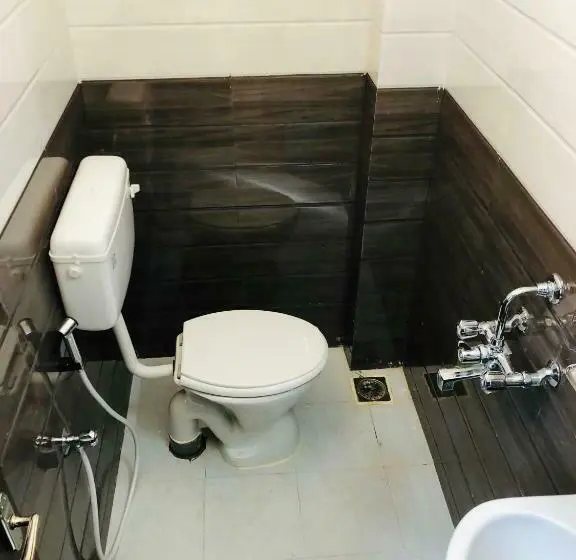 اتاق لوکس یک تخته, Cosmo Lodge