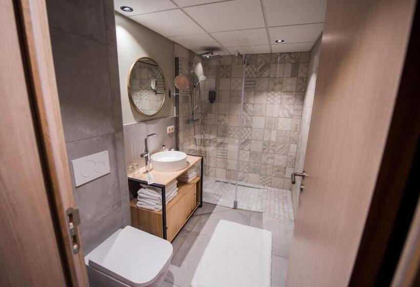 スイート, La Libellule