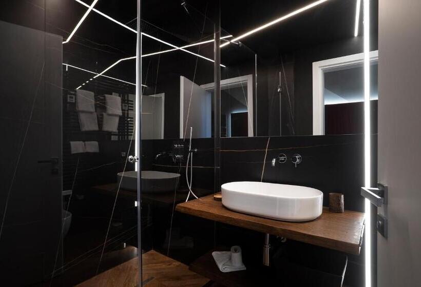 اتاق سوپریور, Artemide Guest House