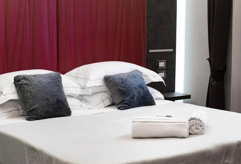 اتاق سوپریور چهار تخته, Artemide Guest House