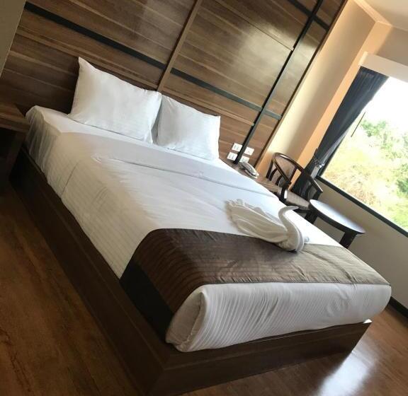 标准间, Atk Garden Hills