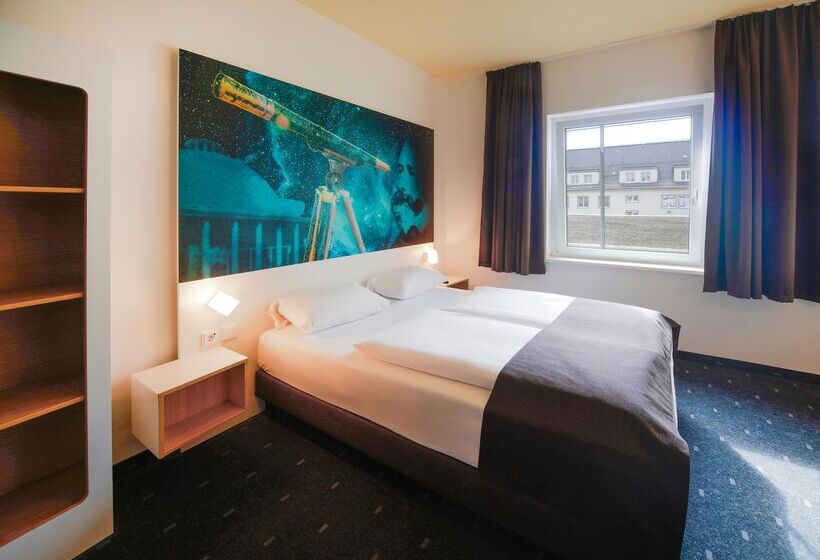 Номер Стандарт, B&b Hotel Jena
