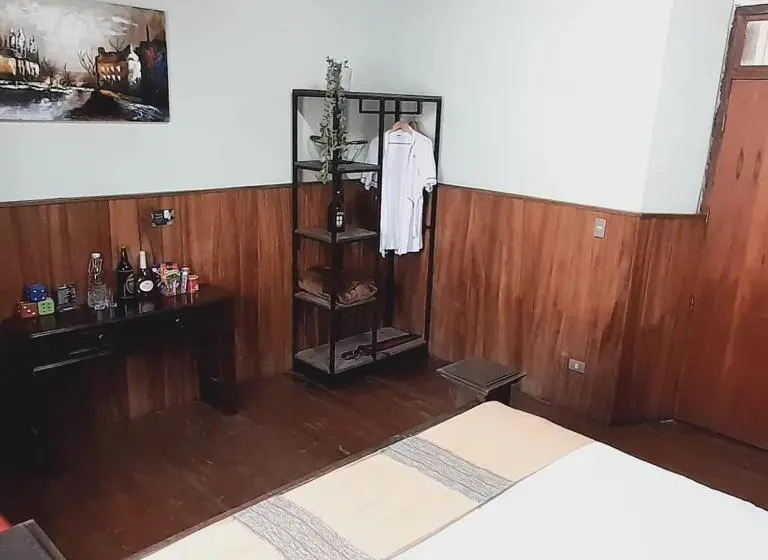 Standard-huone, Muchá