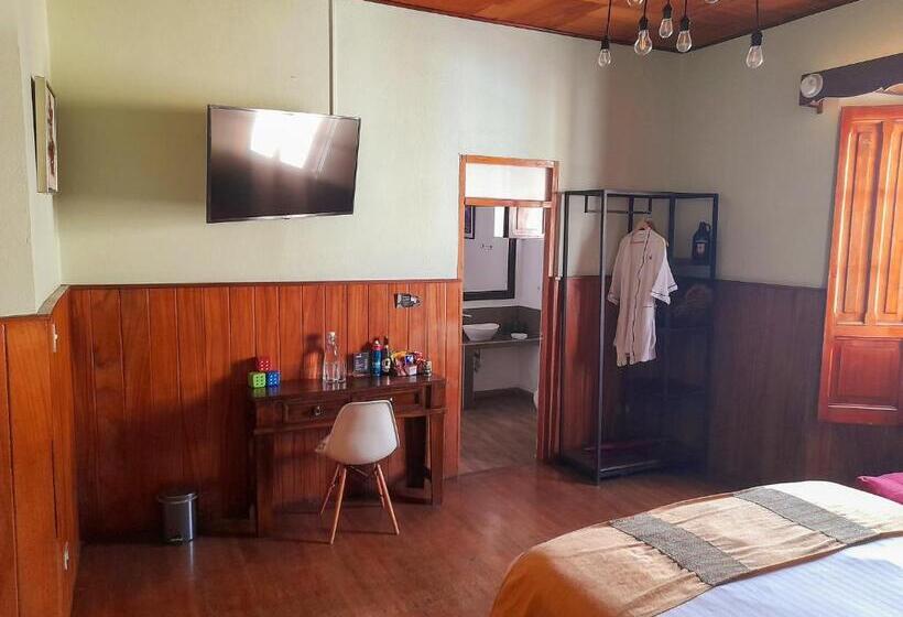 اتاق استاندارد, Muchá