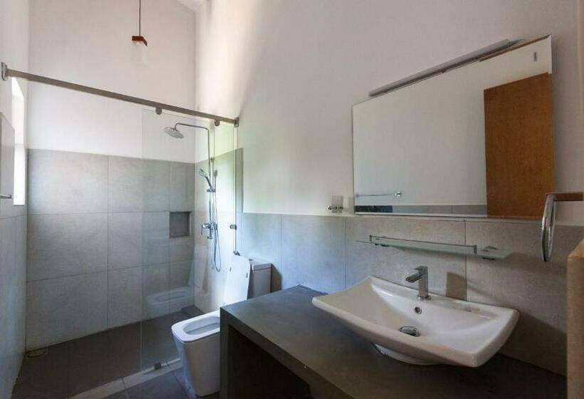 Трехместный Номер Deluxe Вид на Море, Blue Sands Beach Resort