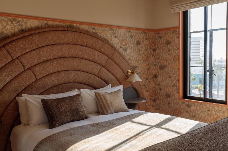 带大床的豪华间, Santa Monica Proper Hotel, A Member Of Design Hotels