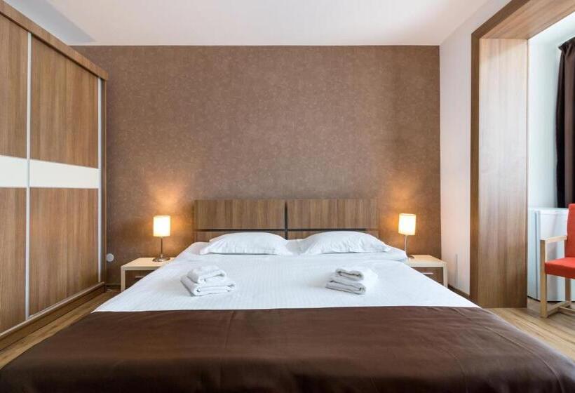 スタンダードルーム, Hb Brilliant