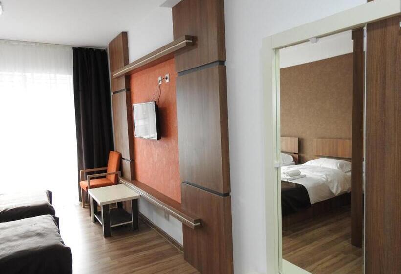 エコノミールーム, Hb Brilliant